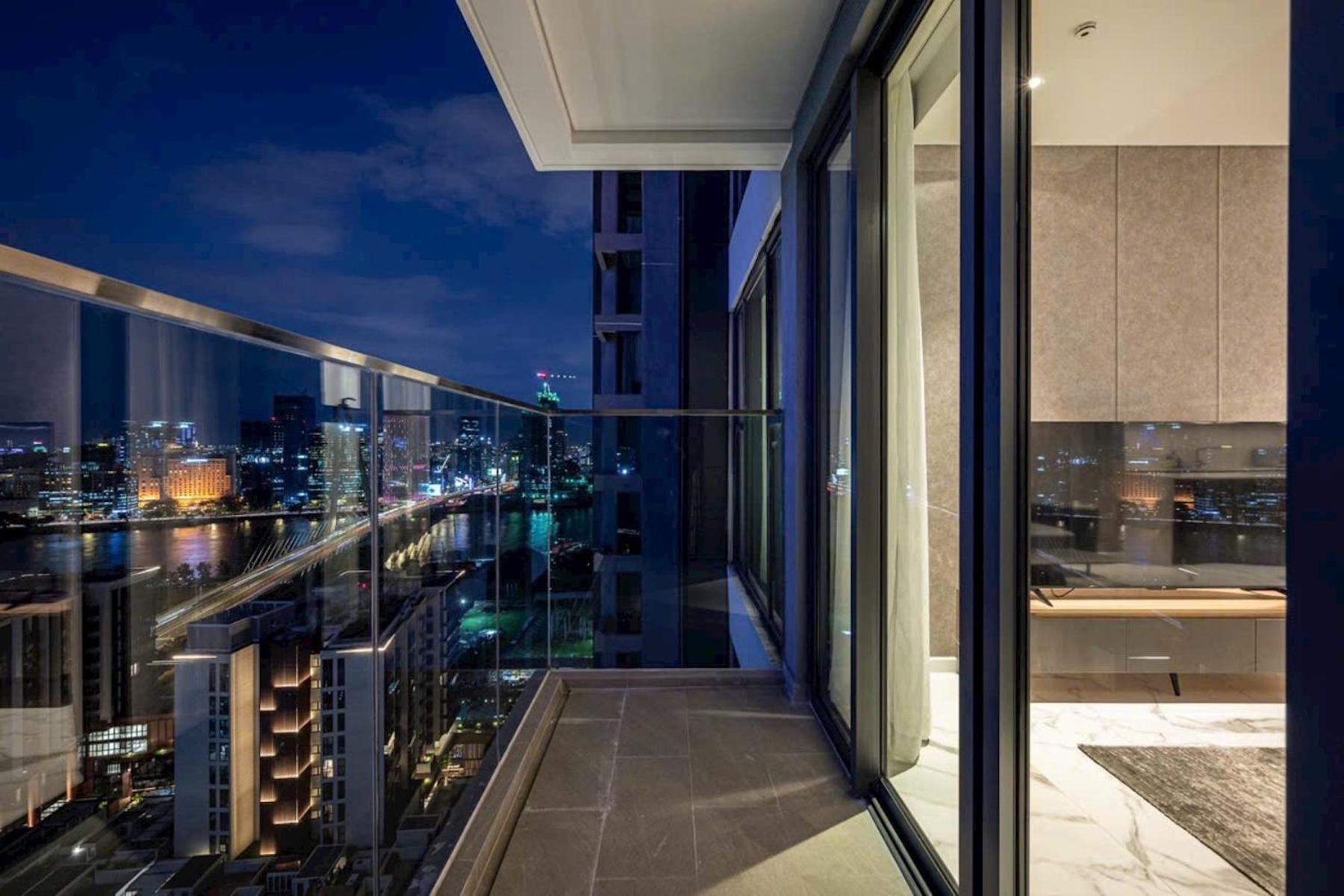 The Crest-Central Saigon Riverside -Free Pool-Gym-Sauna Room-Yoga Room Ho Chi Minh City Exterior photo