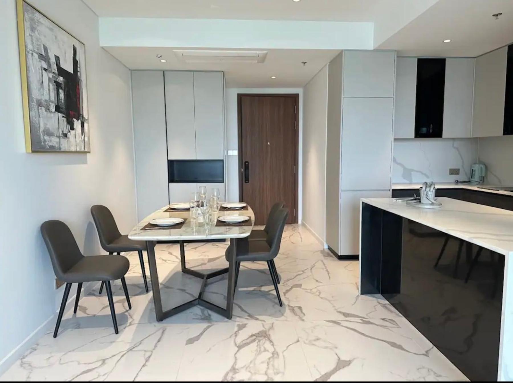 The Crest-Central Saigon Riverside -Free Pool-Gym-Sauna Room-Yoga Room Ho Chi Minh City Exterior photo